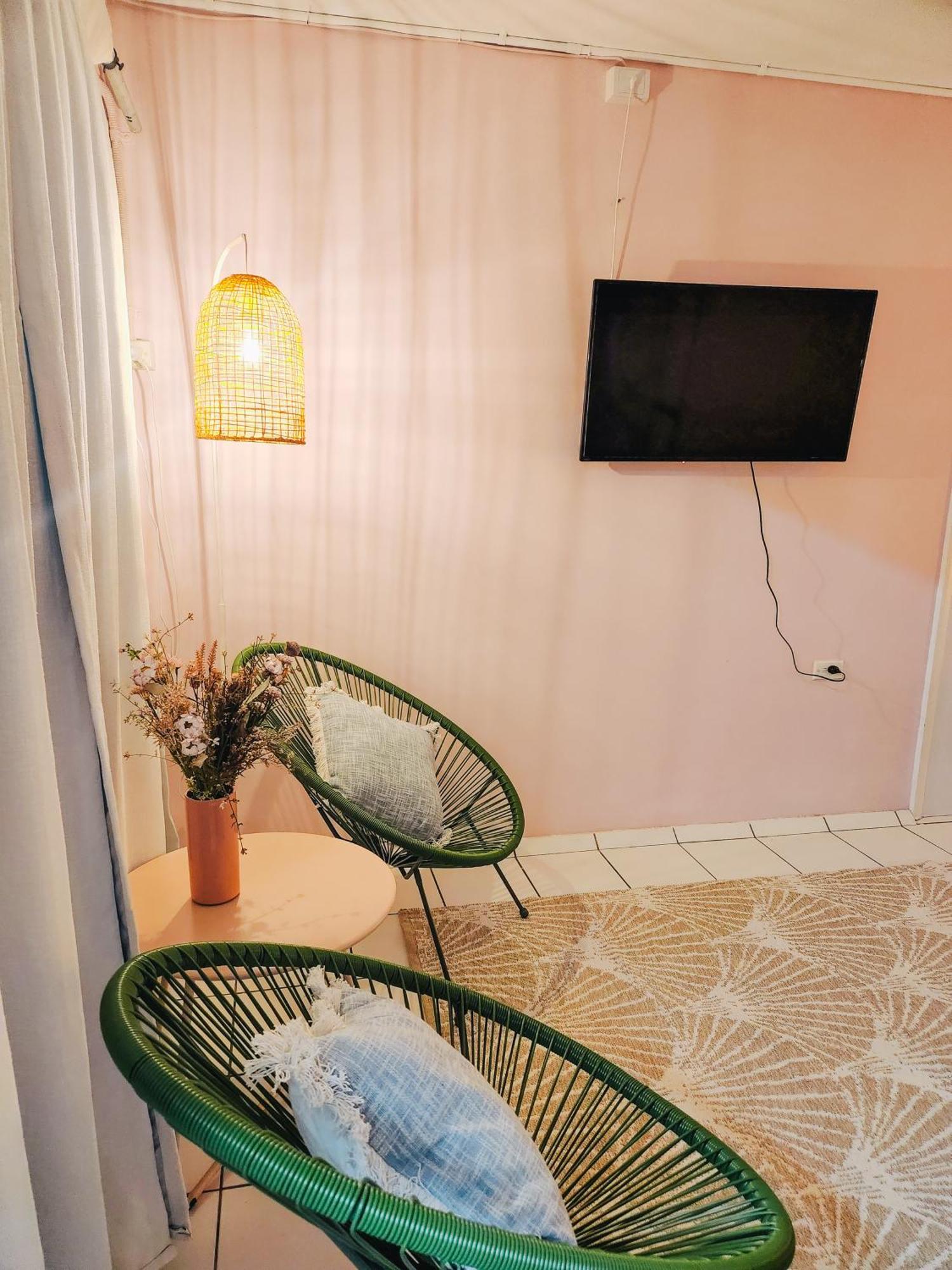 The Espy Hostel Кэрнс Экстерьер фото